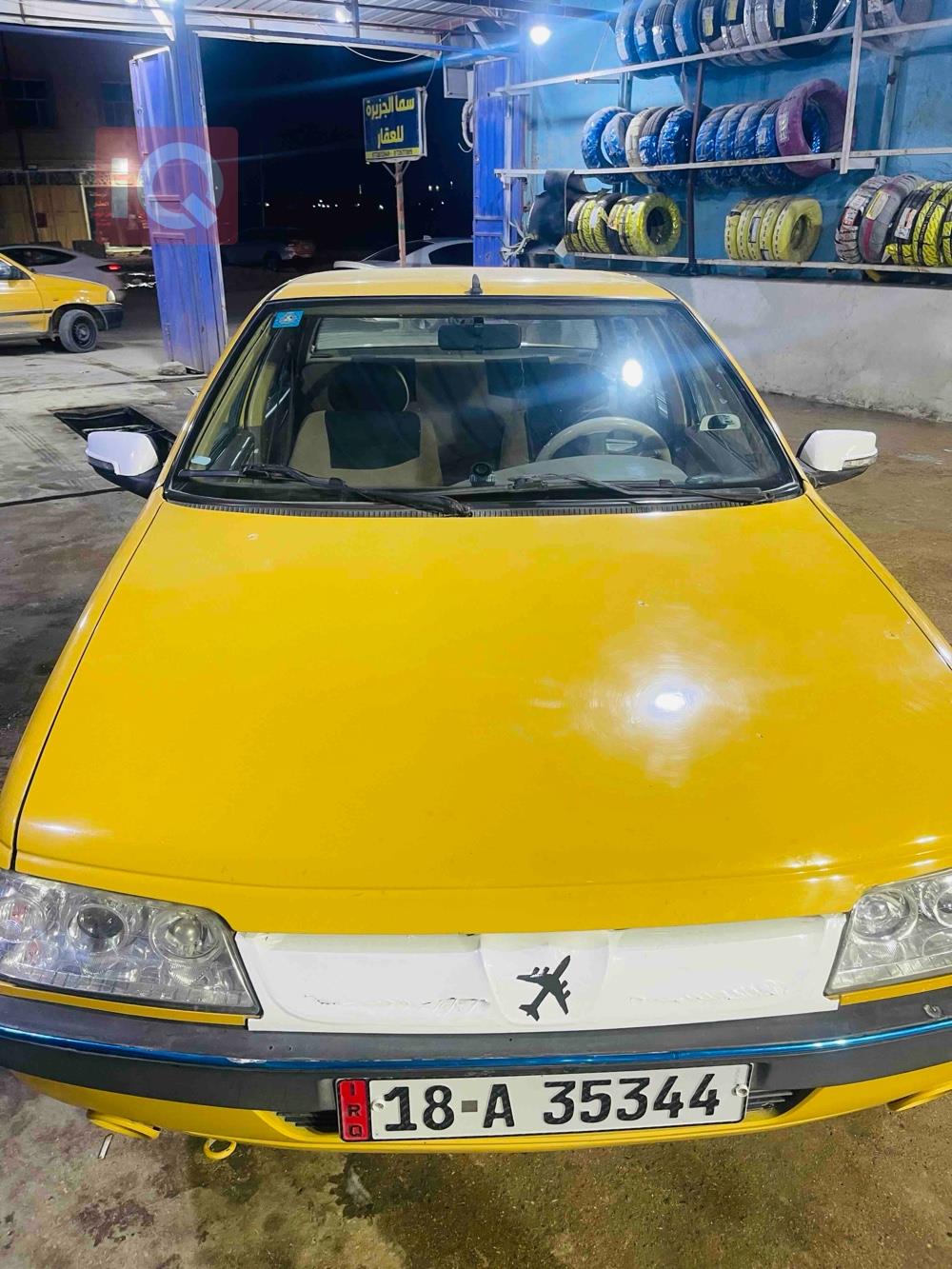 Peugeot 405